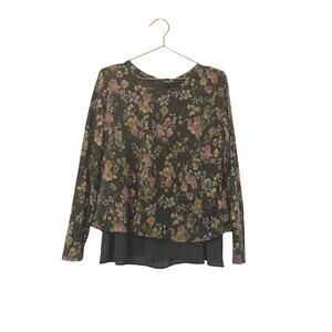 Wallpapher floral spliced in back with tie size medium